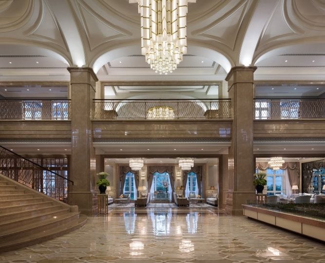 Commercial Market Satellite Town Luxury Guest House Room — 1 / 1
