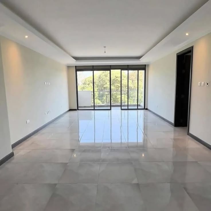 3 Rooms Pent-house With Roof 3rd Floor Rental Value 25000 — 1 / 1