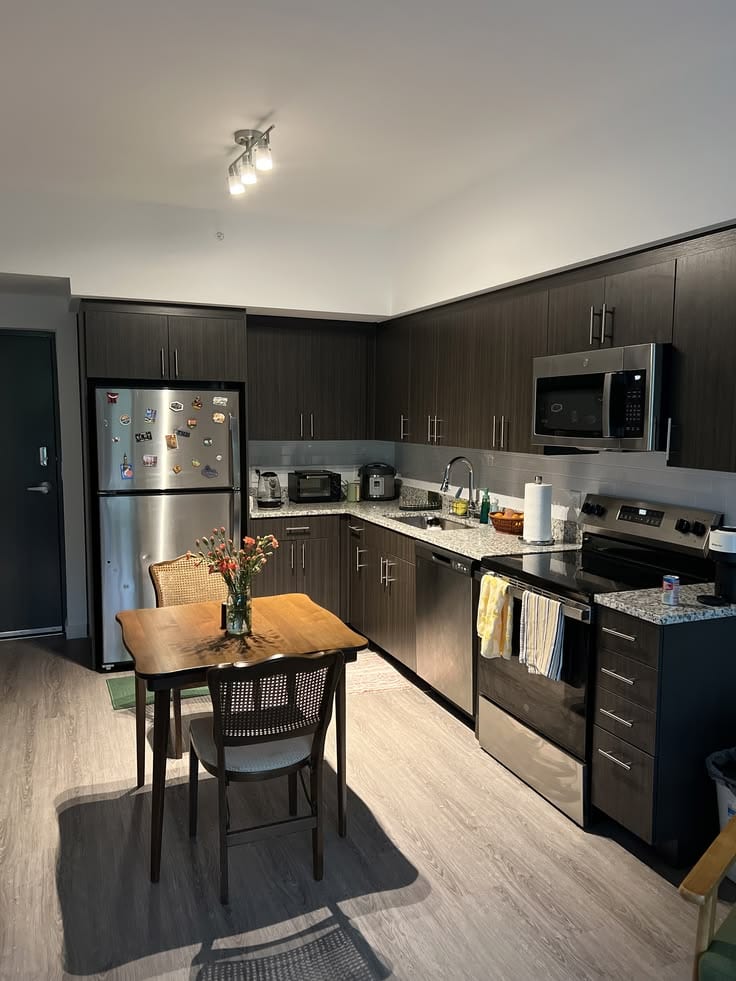 Running Airbnb Apartment for Sale — 1 / 1