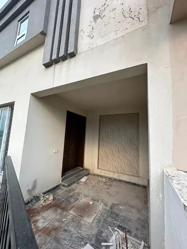 5 Marla house for sale on reasonable demand DHA PHASE 3 Islamabad sector B. — 1 / 2