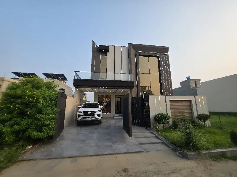 3.80 Crore 10 Marla Brand New Modern House For Sale ( A-Extension — 1 / 1