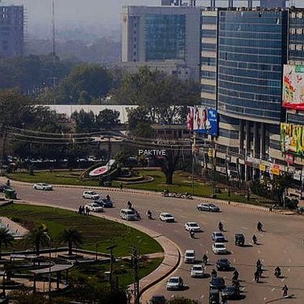 9 Kanal Commercial Paid Plot On Mian Boulevard Mian Gulberg Lahore — 1 / 1
