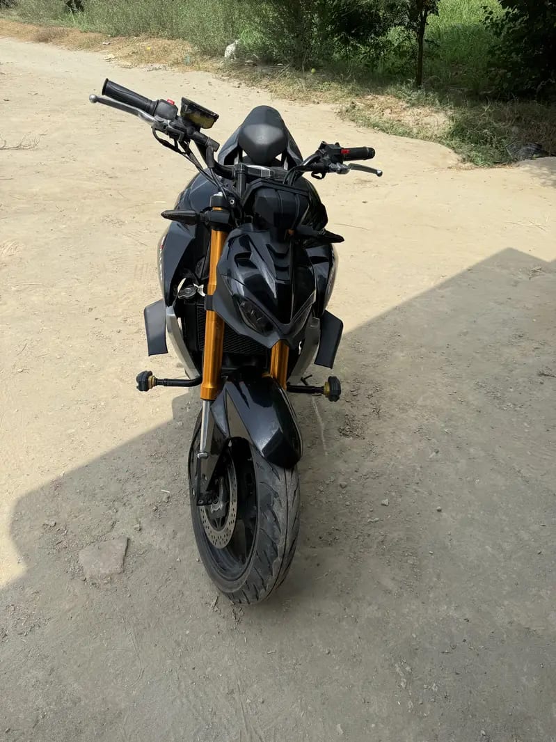 7 Lac Ducati v4 replica 400cc Gulshan-e-Madina, Bhakkar — 1 / 2