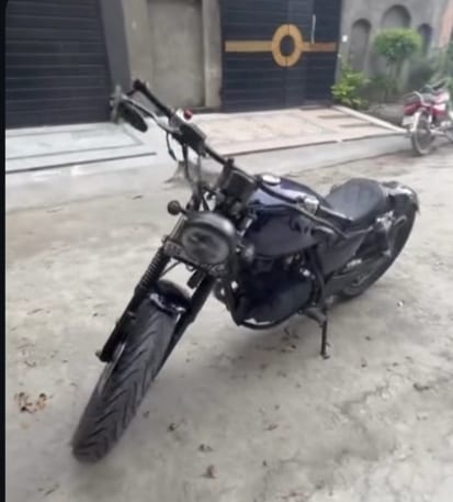 Brand Suzuki — 1 / 1