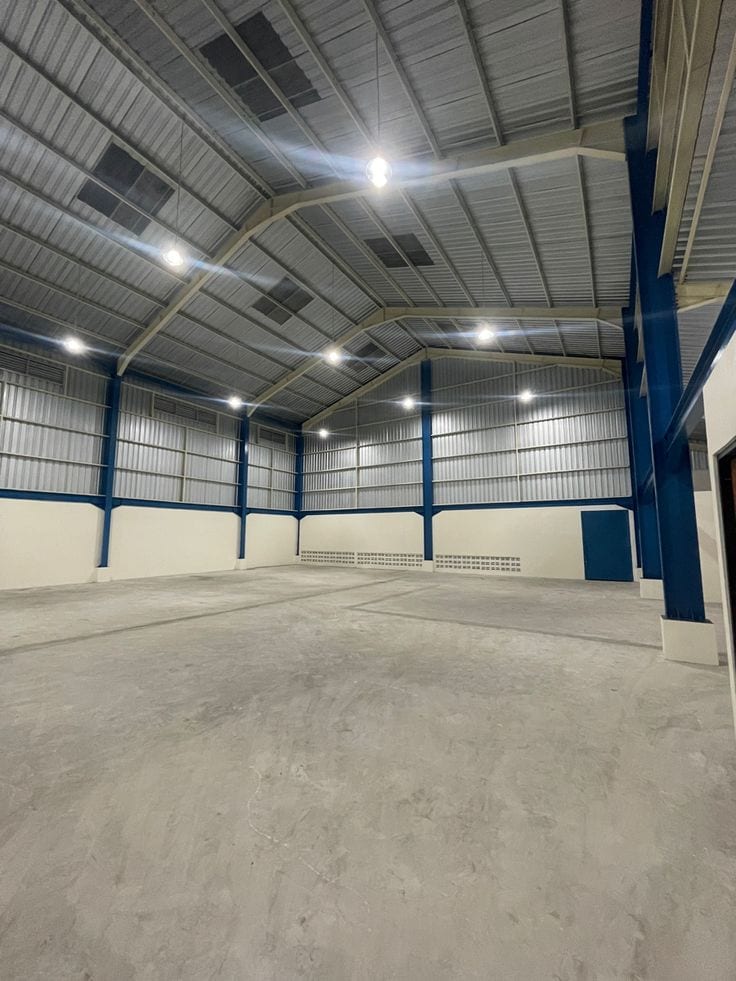 Warehouse Available For Sale In Mehran Town, Korangi Industrial Area Karachi — 1 / 1
