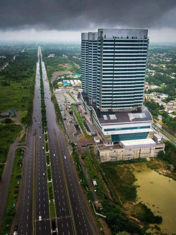 64 Kanal Commercial Plot For Sale Blue Area Islamabad Very Hot Location Islamabad Four Sides Open — 1 / 1