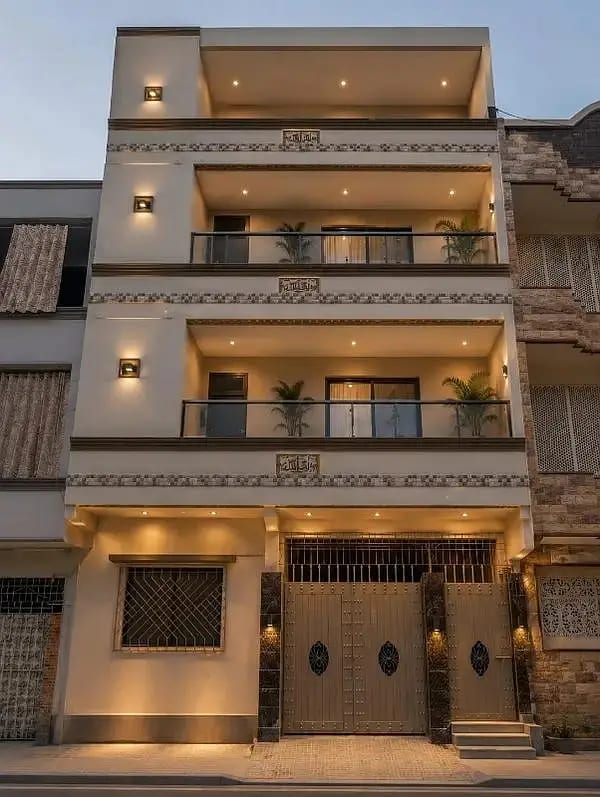 2.25 Crore House ground plus 3 West open excellent new condition north karachi sector 11E — 1 / 1