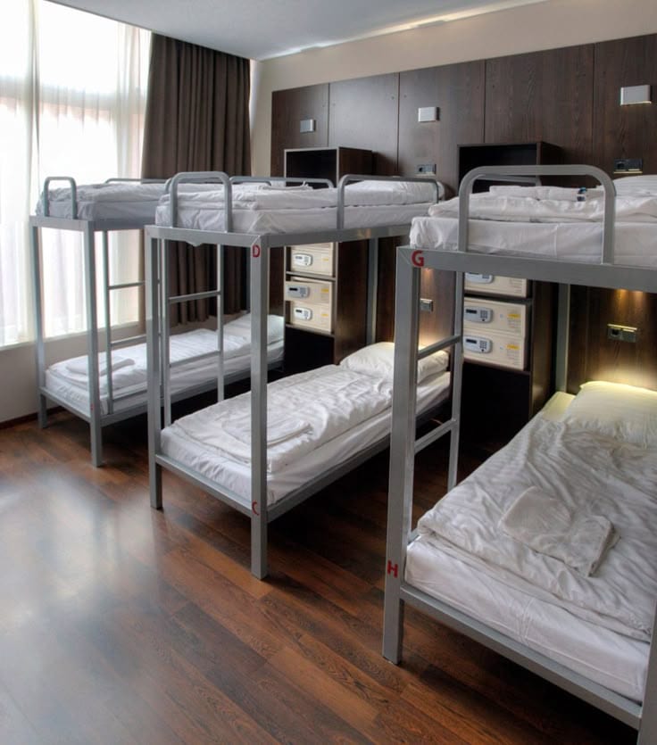 Crown Palace Boys Hostel Near Arid University and Metro Shamsabad — 1 / 1