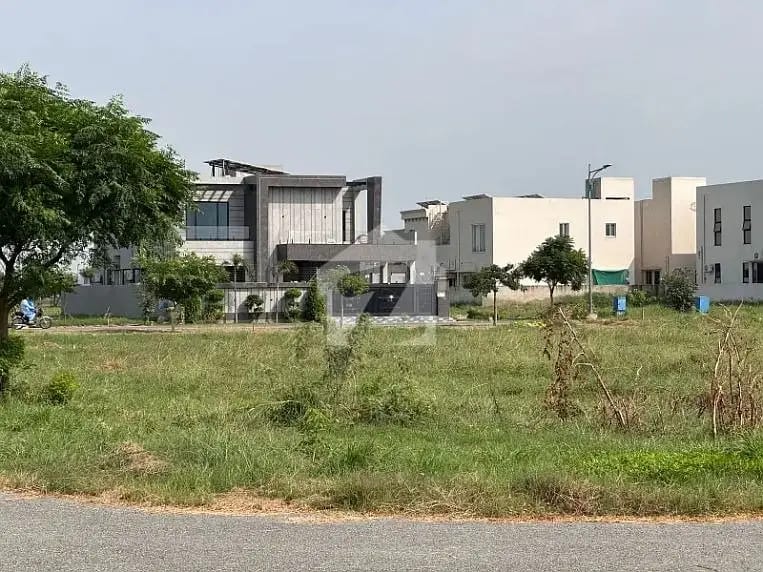 11.50 Crore Pair Of Kanal Plots No-430 And 431 — 1 / 1