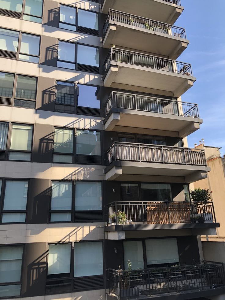 1 Bed Luxury Studio Flat On Installments — 1 / 1