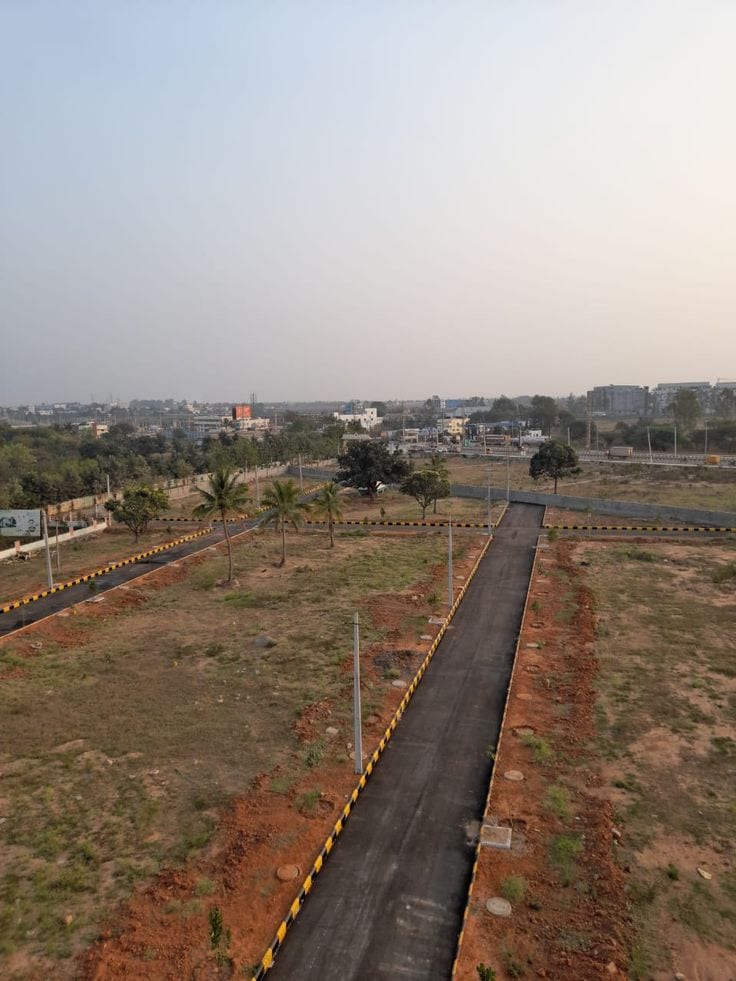10 Marla Beautiful Plot For Sale — 1 / 1