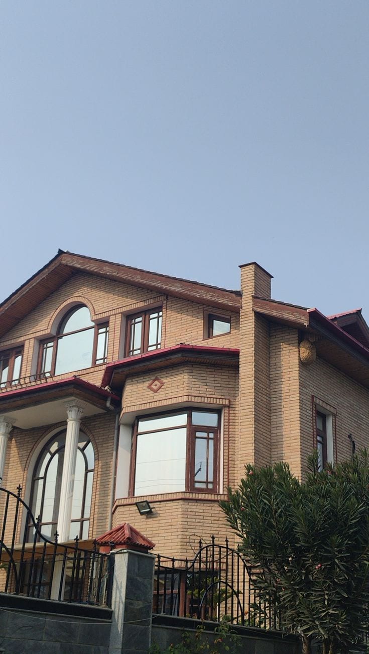 White Farm House For Sale — 1 / 1