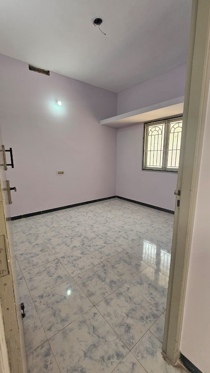 bahria Town phase civic center 1 bed apartment for sale — 1 / 1