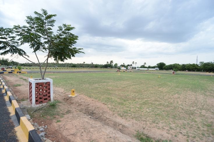 Prime Location 20 Marla Residential Plot Situated In Model Town - Block A For sale — 1 / 1