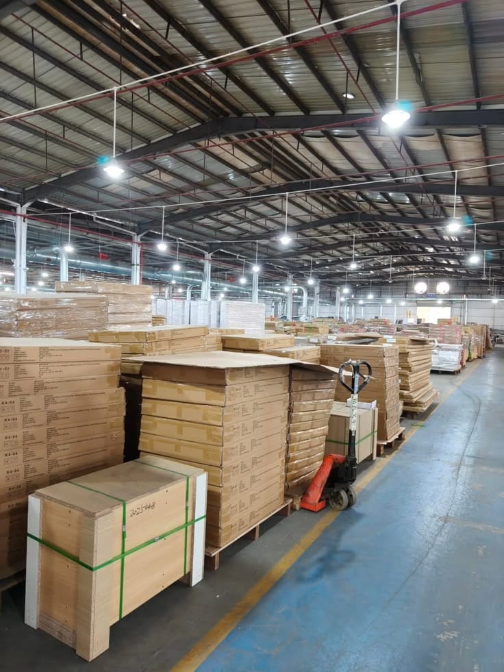 4500 Sqft Warehouse Available For Sale — 1 / 1