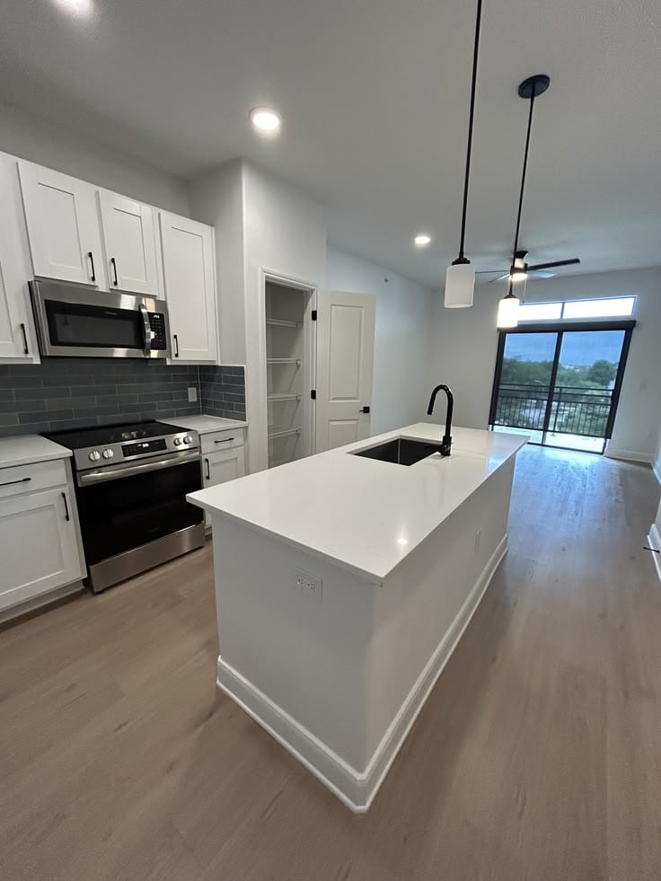 unFurnished apartment  for rent (DAILY, WEEKLY AND MONTHLY) — 1 / 1