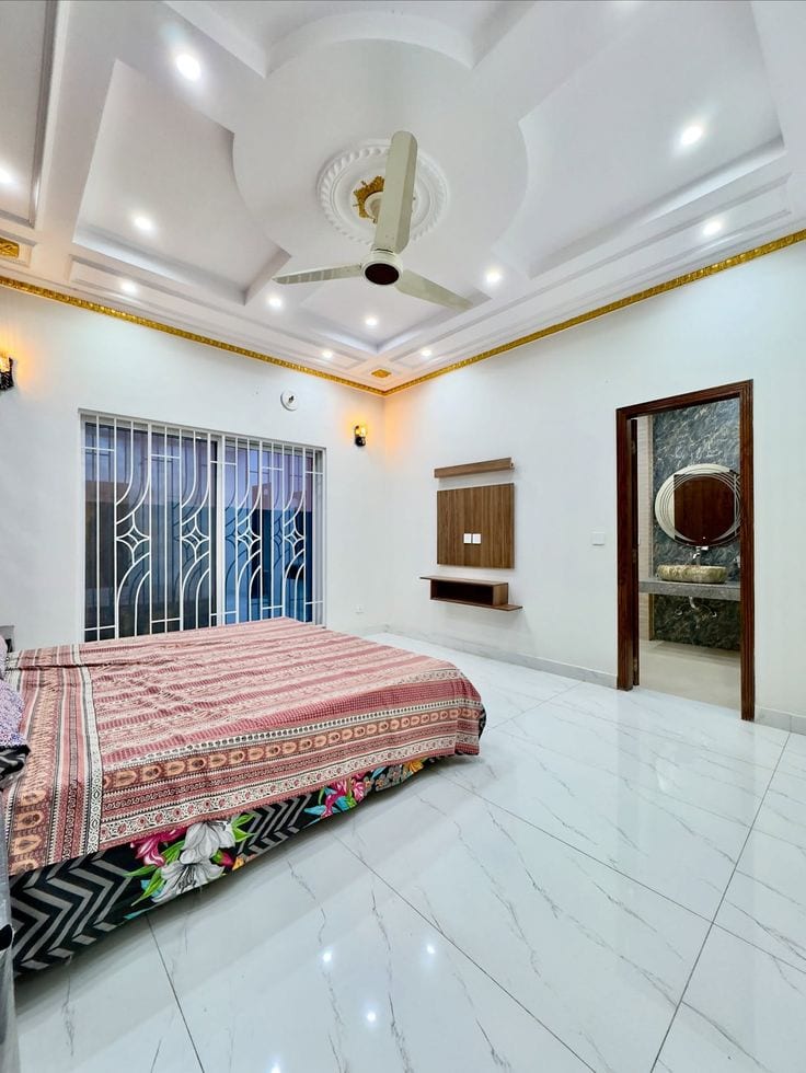 Furnished Apartment Available For Sale In Zarko Heights G-15 Islamabad. — 1 / 1