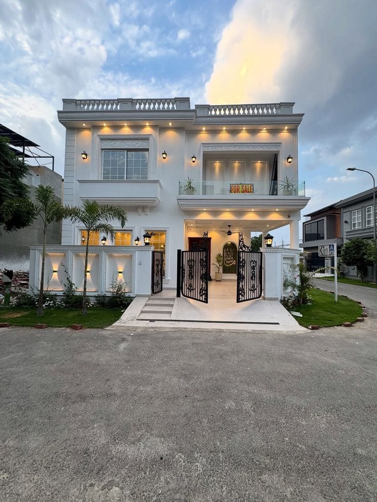 Defence 520 V West Open Two Unit Bungalow For Sale — 1 / 1