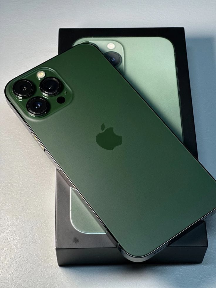 Apple iPhone 13 Pro Max — 1 / 1