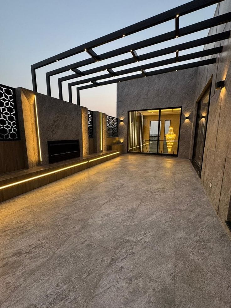 3 Bed DD Penthouse Capital Residencia — 1 / 1