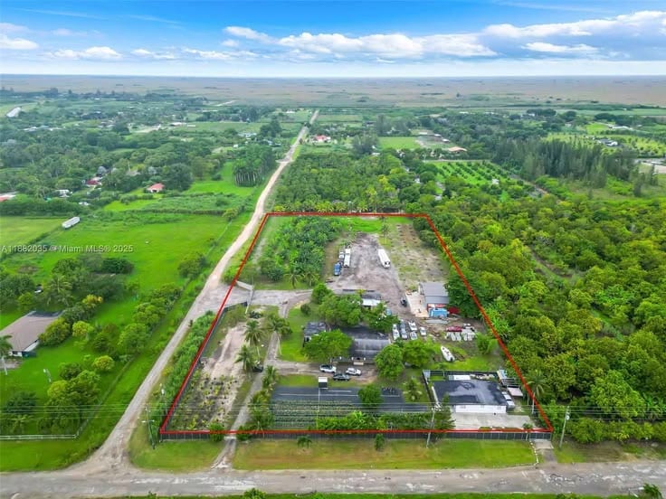 Ready To Buy A Residential Plot 10 Marla In Bahawalpur — 1 / 1