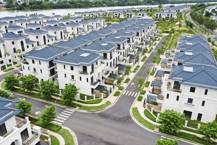 10 Marla Premium Residential Plot Available In Sector C — 1 / 1