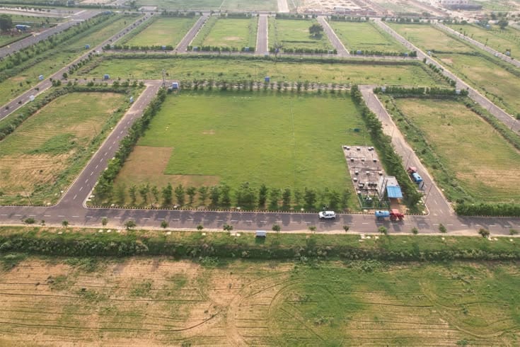 Best Location 5 Marla Plot for Sale in DHA Bahawalpur Sector E — 1 / 1