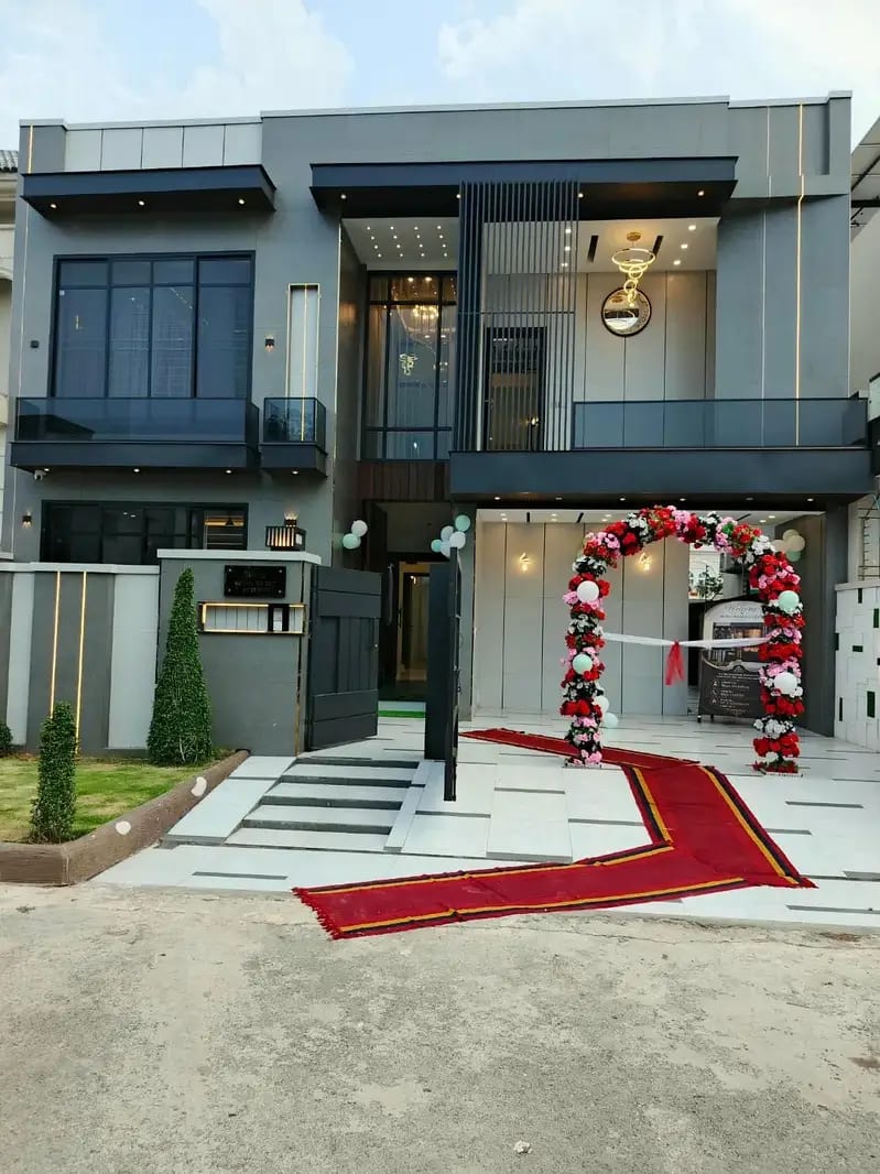 4.80 Crore A-Ext 10 Marla Brand New House For Sale — 1 / 1