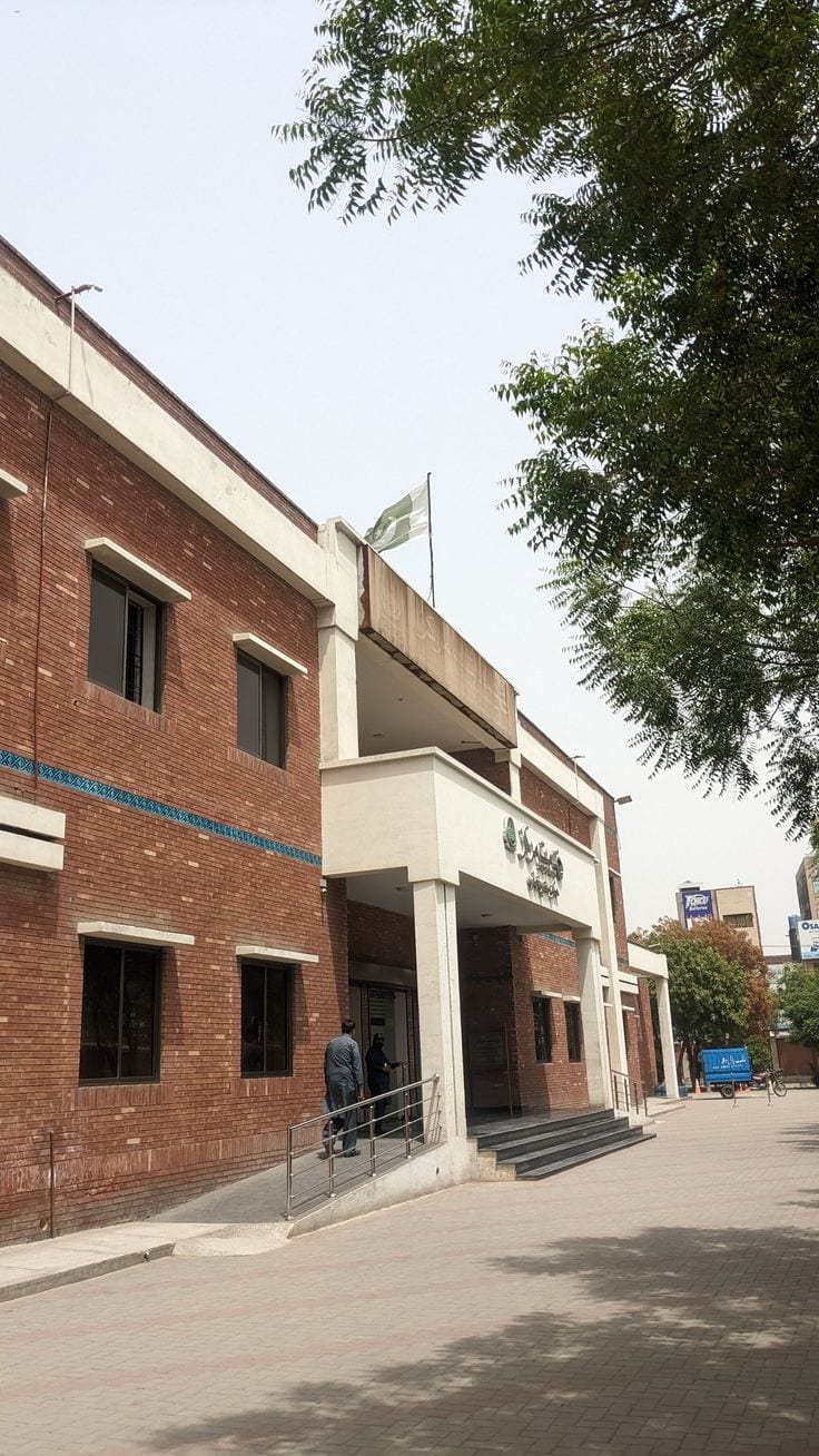 Plaza with 0.45 % Rent In Sector A Bahria Enclave Islamabad — 1 / 1