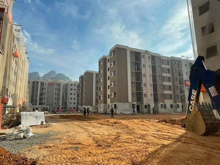 5 Marla Plot On Ideal Location On Main College Road Near Mazail Chowk — 1 / 1