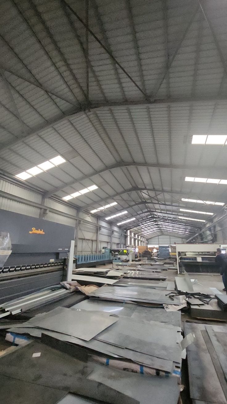 Prime Location Warehouse Available For Sale — 1 / 1