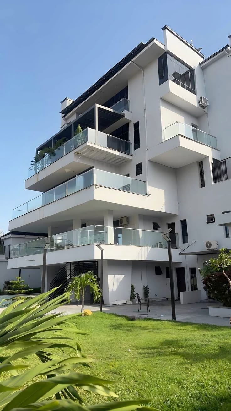Designer House For Sale — 1 / 1