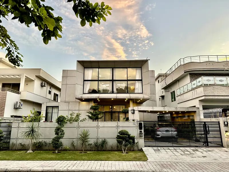 10.50 Crore Ultra Luxurious Designer House For Sale — 1 / 1