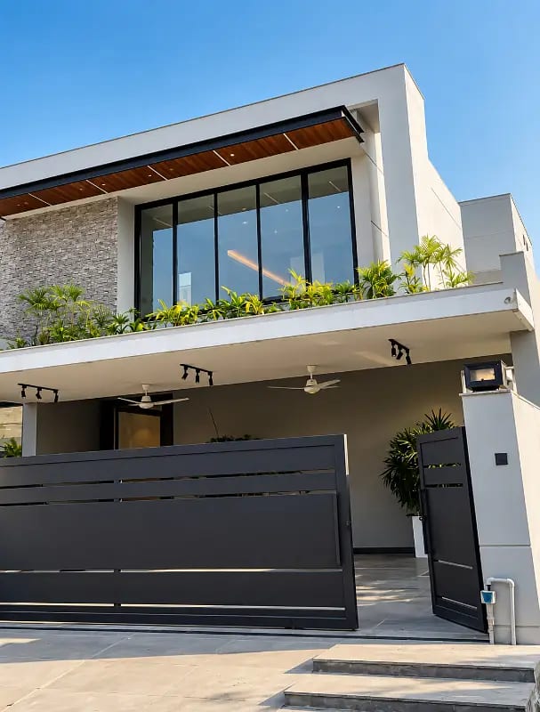 13.75 Crore 1 KANAL DESIGNER HOUSE DHA-2 BLOCK-E FOR SALE — 1 / 1