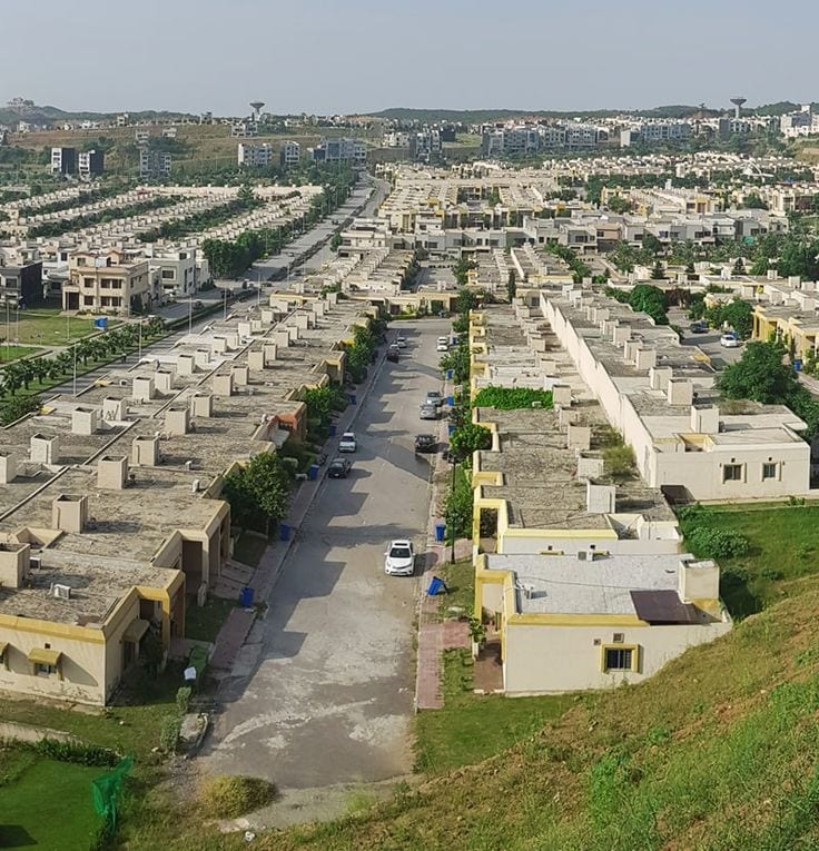 # 4 Marla Commercial Plot For Sale Valencia Town, Lahore | Prime Location — 1 / 1