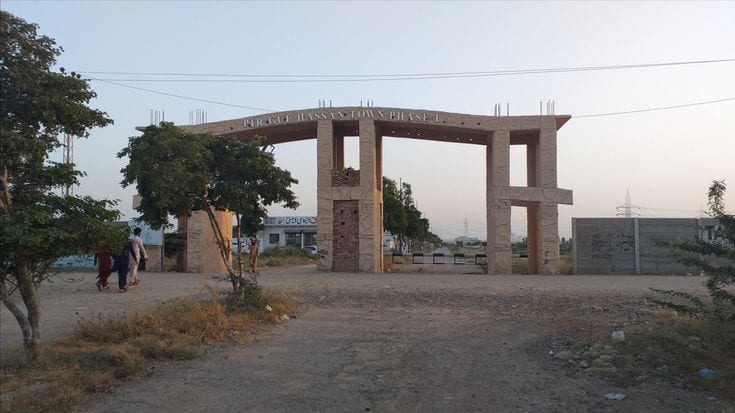 Scheme 33, Opposite Subzi Mundi, Thoming Tapo Gujro, Actual Area Is 126 Kanal /16Acers. — 1 / 1