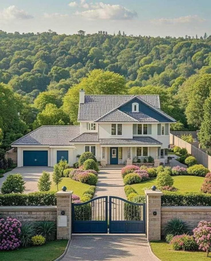 Lavish Farmhouse For Sale — 1 / 1