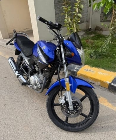 Yamaha YBR 125 (24/25) Model 2024 For Sale | Islamabad Registered 2026 | 6100km Only | 3.8 Lacs — 1 / 1