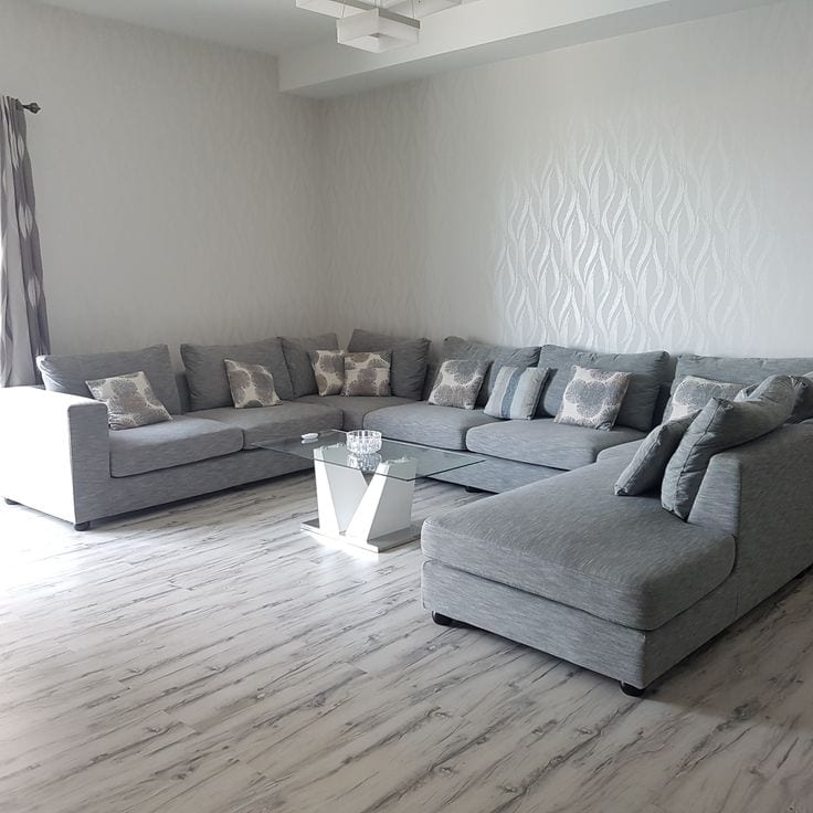 2 bed lunch 1st floor flat available for sell in Apartments — 1 / 1