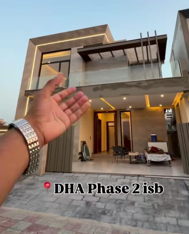 DHA — 1 / 1