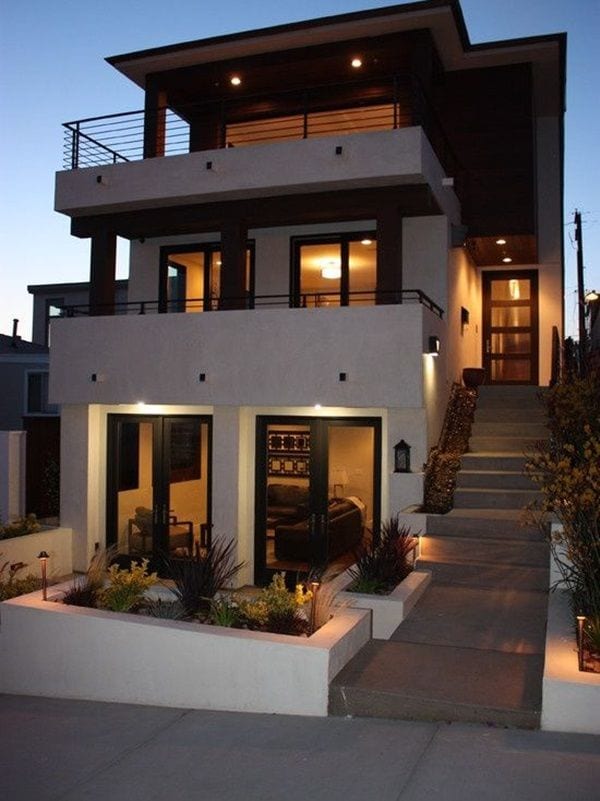 1000 Square Yards. Luxury Bungalow For Sale — 1 / 1
