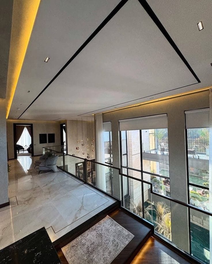 Experience Modern Sky High Luxury PentHouse At The Views! — 1 / 1