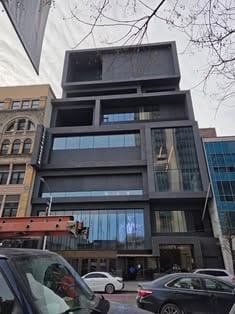 Location Commercial Property Available For Sale In F-10/2 Tariq Market — 1 / 1
