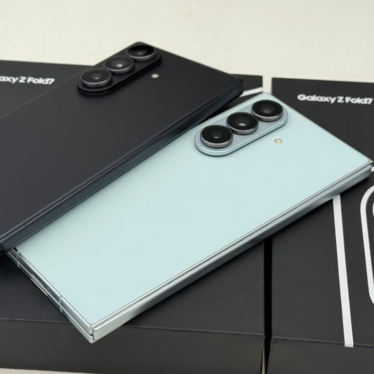 Samsung Z Fold 7 Pta Approved 12/256GB With Box | S23 /S24 / S25 / S26 — 1 / 1