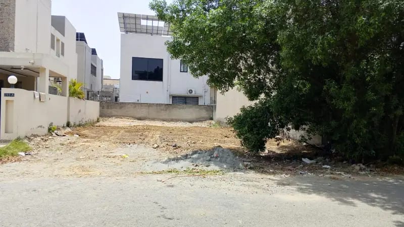 2.90 Crore 100 Feet Road Plot No-3821 Block Y - 10 Marla Plot On Top Location of Phase 7 DHA Lahore For Urgent Sale — 1 / 1