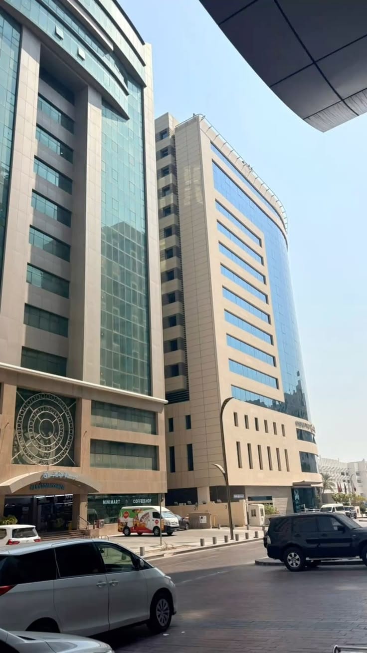 Investment Opportunity Blue Area Commercial Unit For Sale — 1 / 1