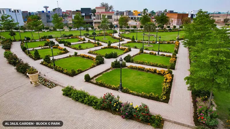 65 Lacs B Block Facing Park Hot Location For Sale — 1 / 2