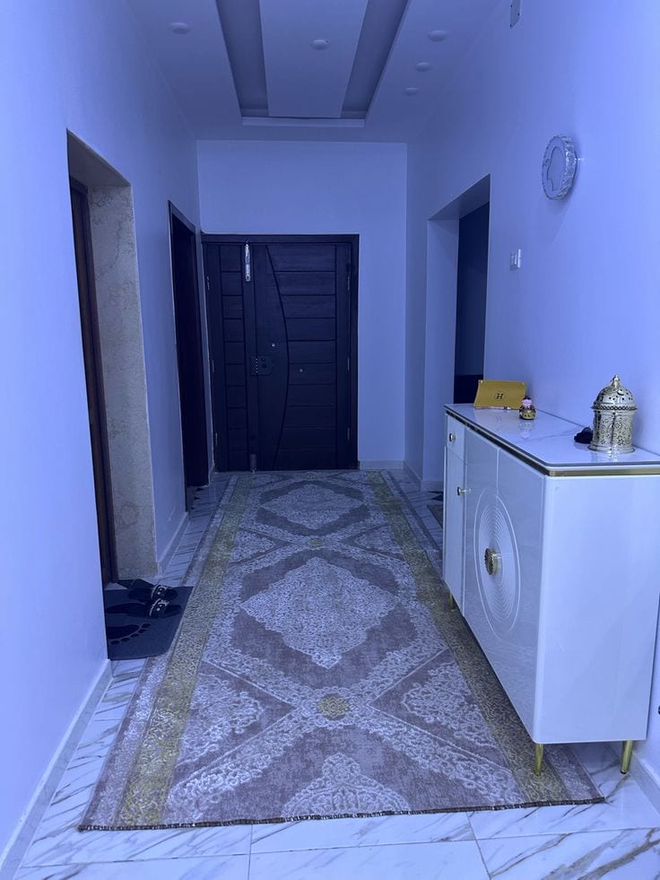 For Sale Portion 2 Bedrooms Drawing Second Floor With Roof — 1 / 1