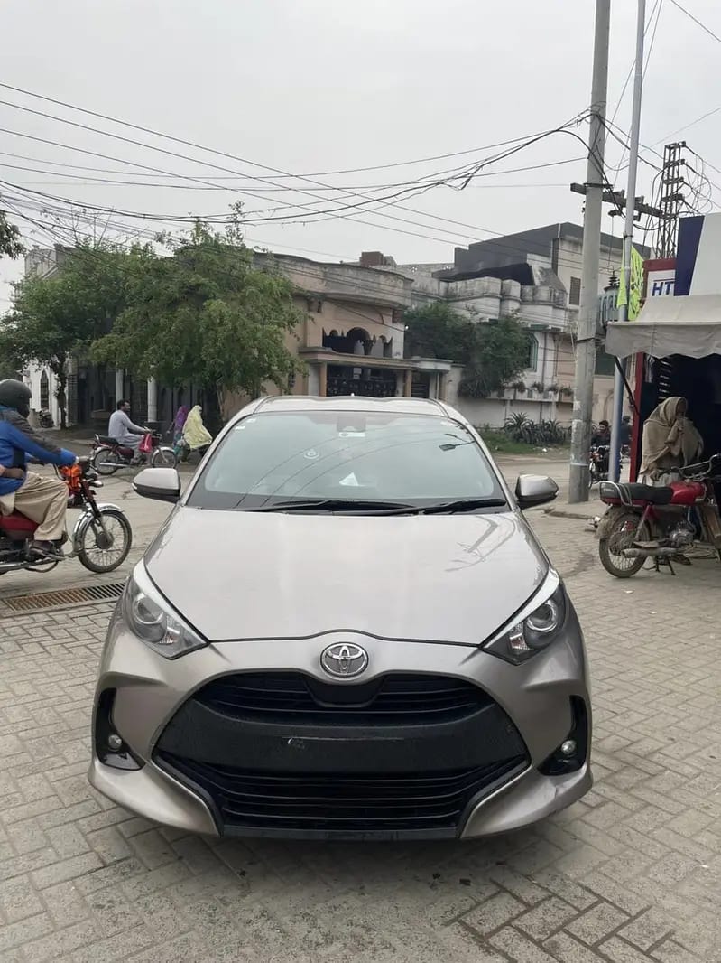 Toyota Yaris 2022 — 1 / 1