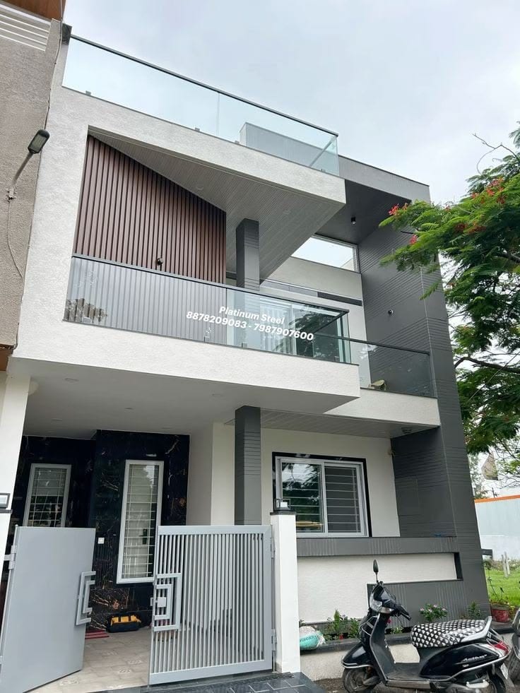 1 Kanal Beautiful Luxury House. — 1 / 1